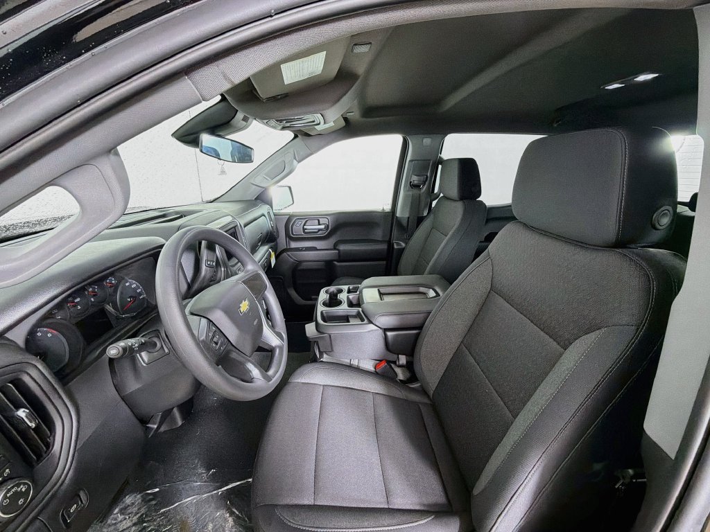 New 2026 Chevrolet Silverado 1500 Custom AWD/4WD image 13