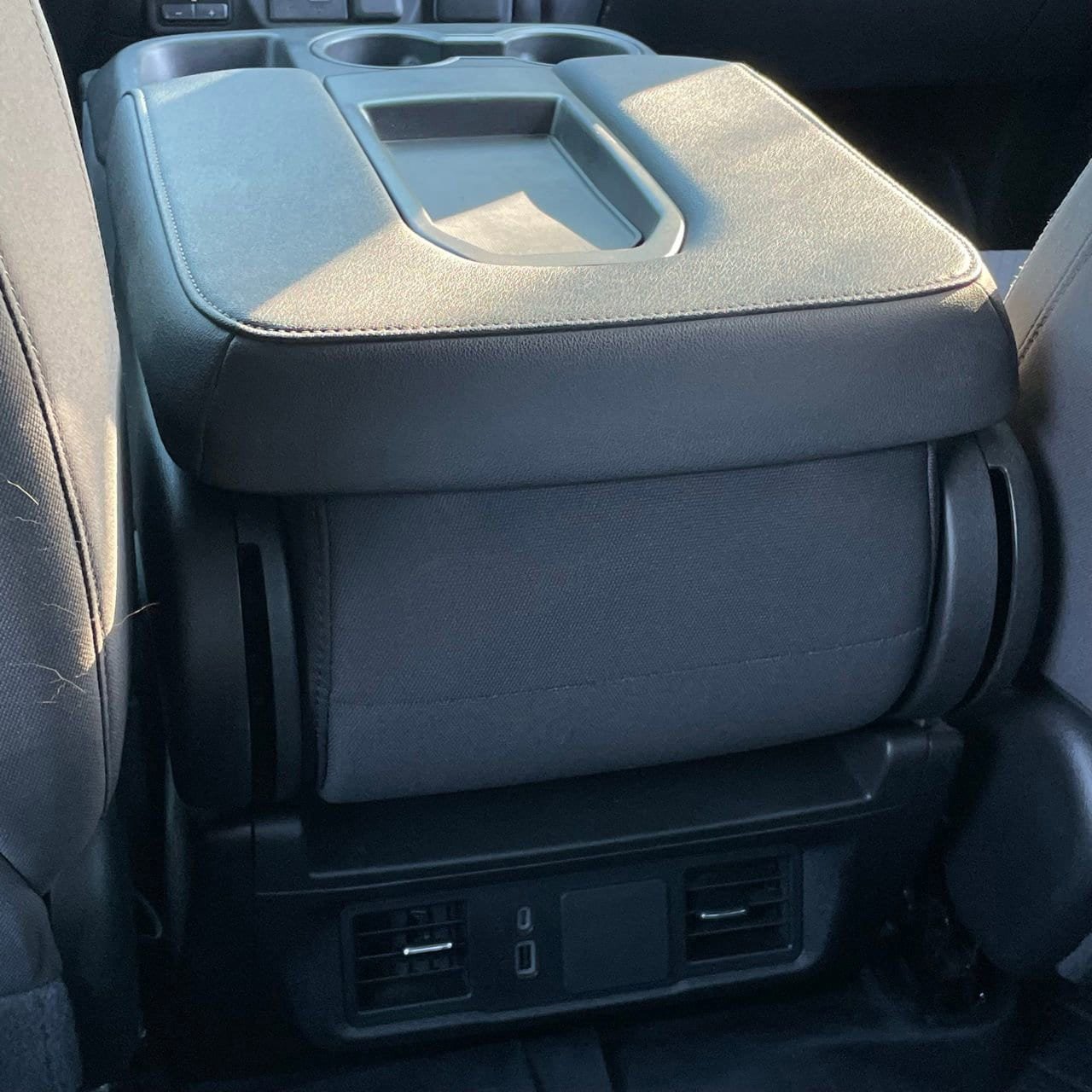 Used 2024 Chevrolet Silverado 1500 Custom Trail Boss w/ LPO, Dark Essentials Package image 25