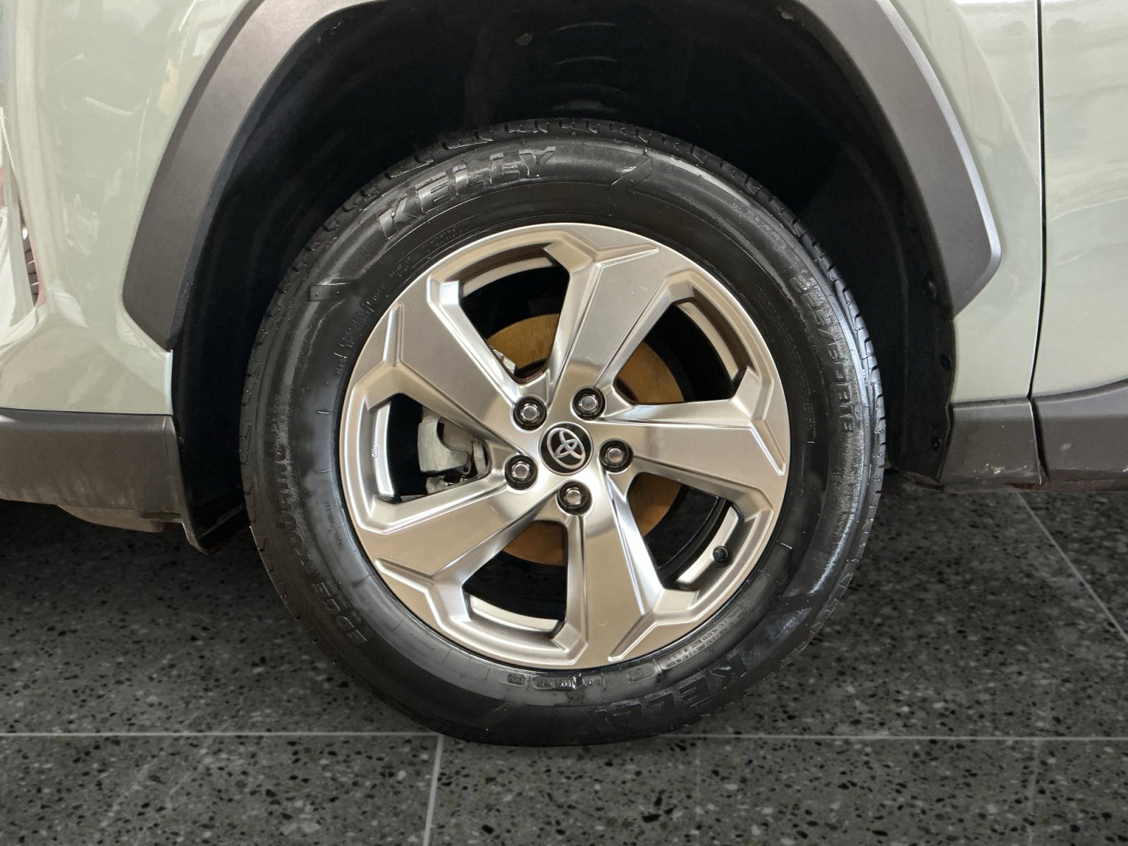 Certified 2021 Toyota RAV4 XLE Premium image 14