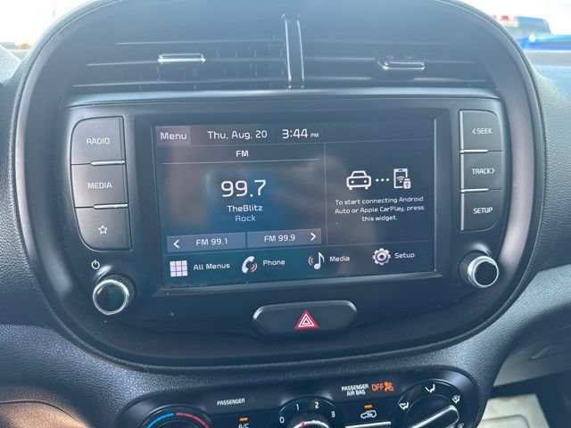 Used 2022 Kia Soul LX w/ Technology Package FWD image 23