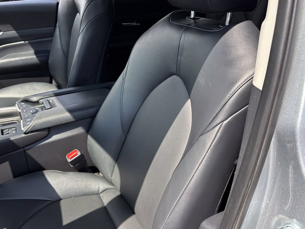 Used 2025 Toyota Grand Highlander AWD image 20