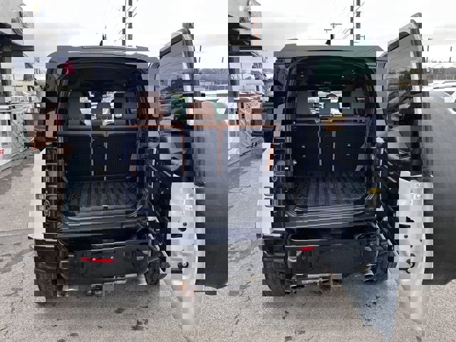 Used 2023 Land Rover Defender 110 V8 image 7