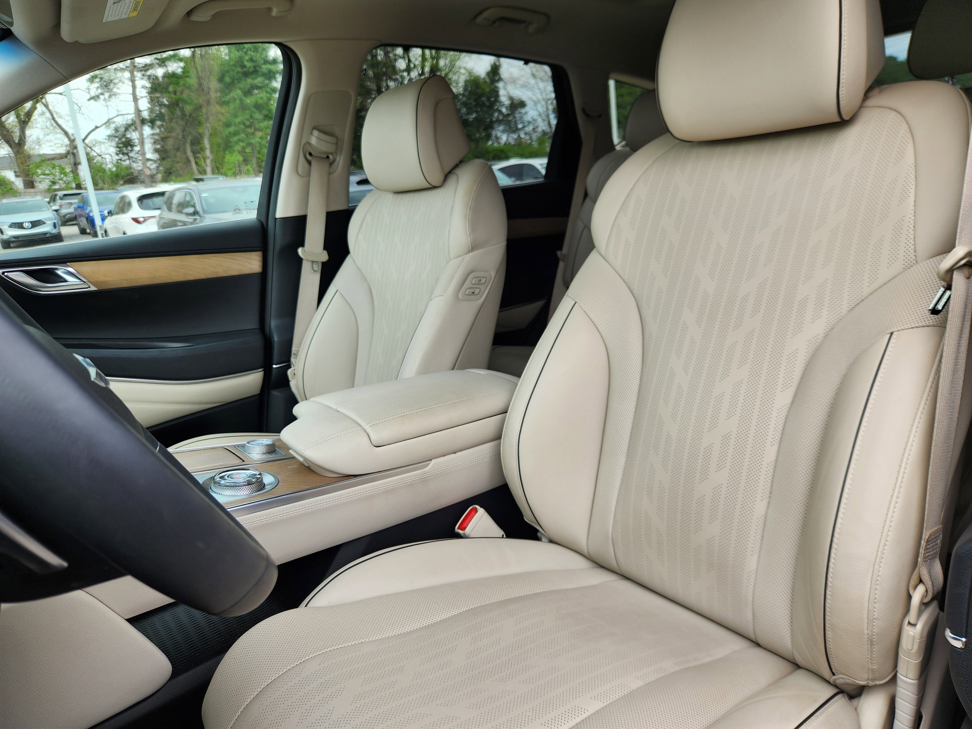 Used 2023 Genesis GV80 3.5T Advanced + w/ Cargo Package image 8