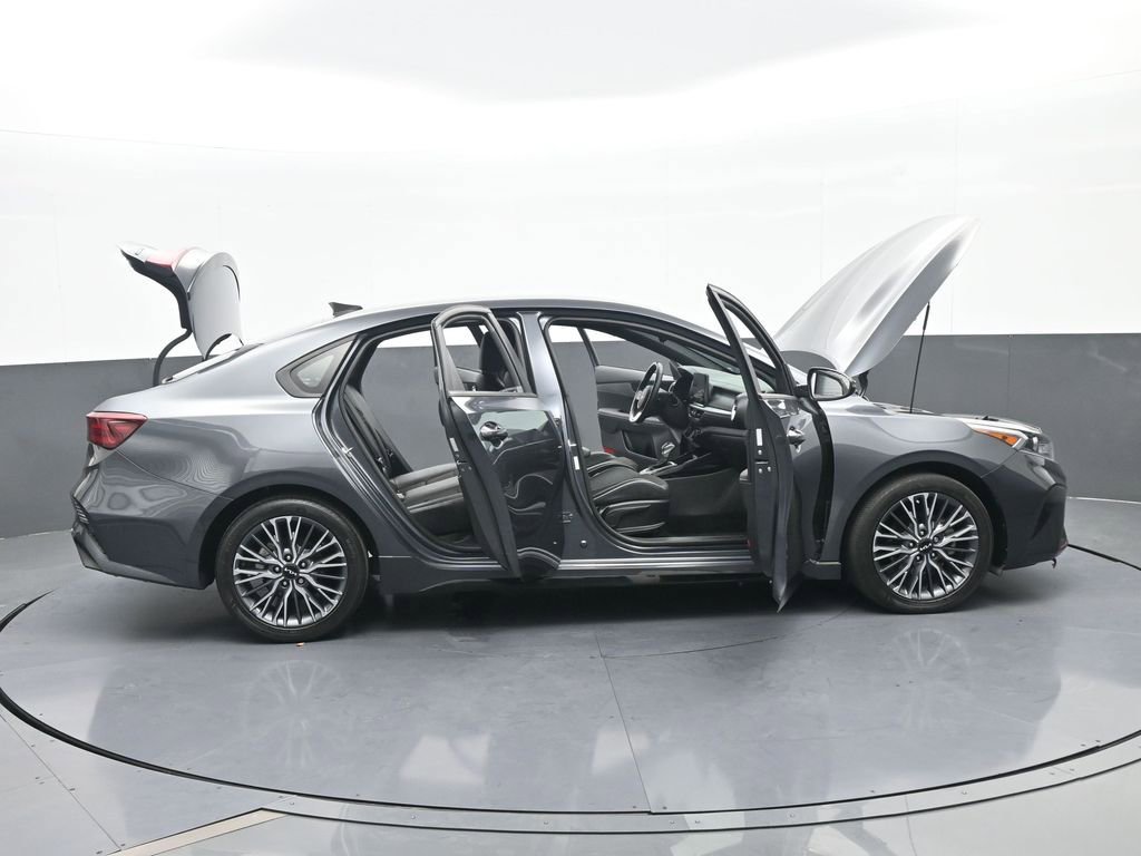 Used 2023 Kia Forte GT-Line image 69