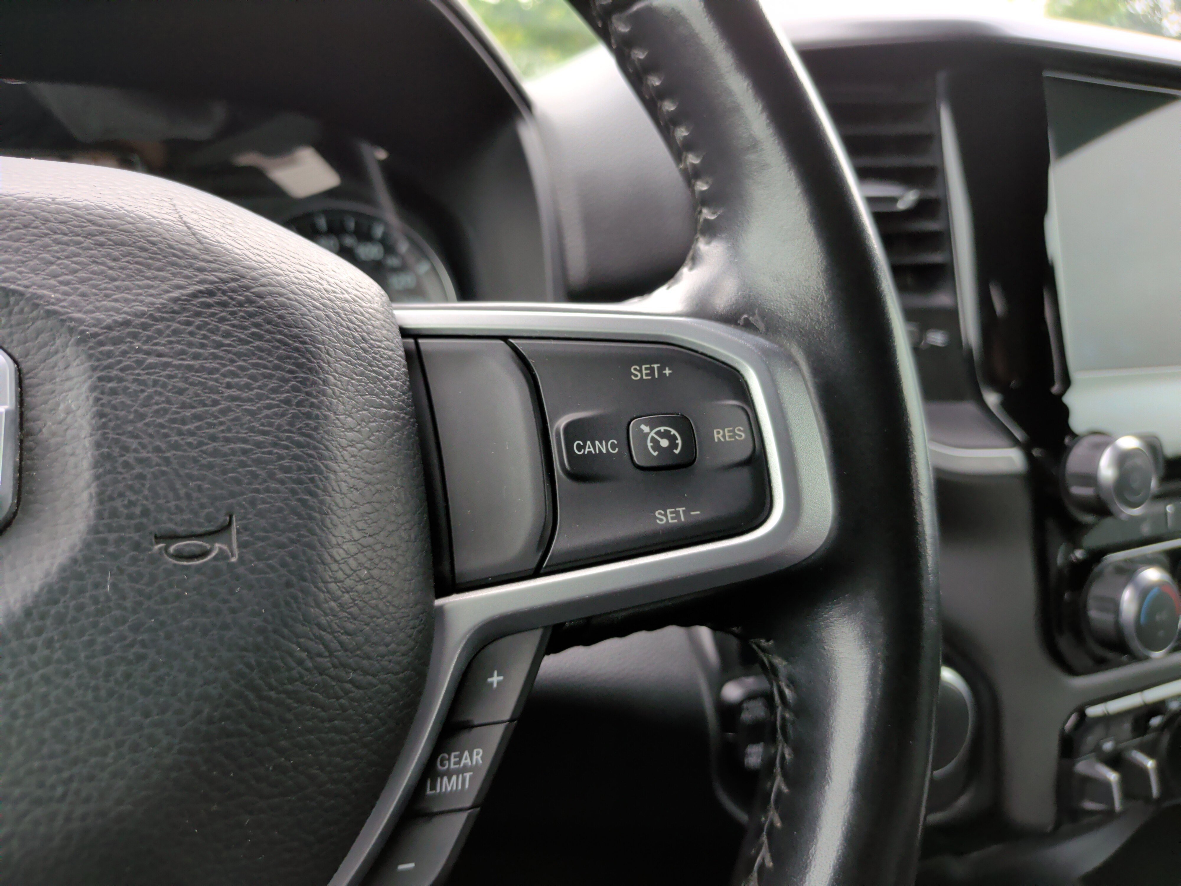 Used 2022 RAM 1500 Big Horn AWD/4WD image 22
