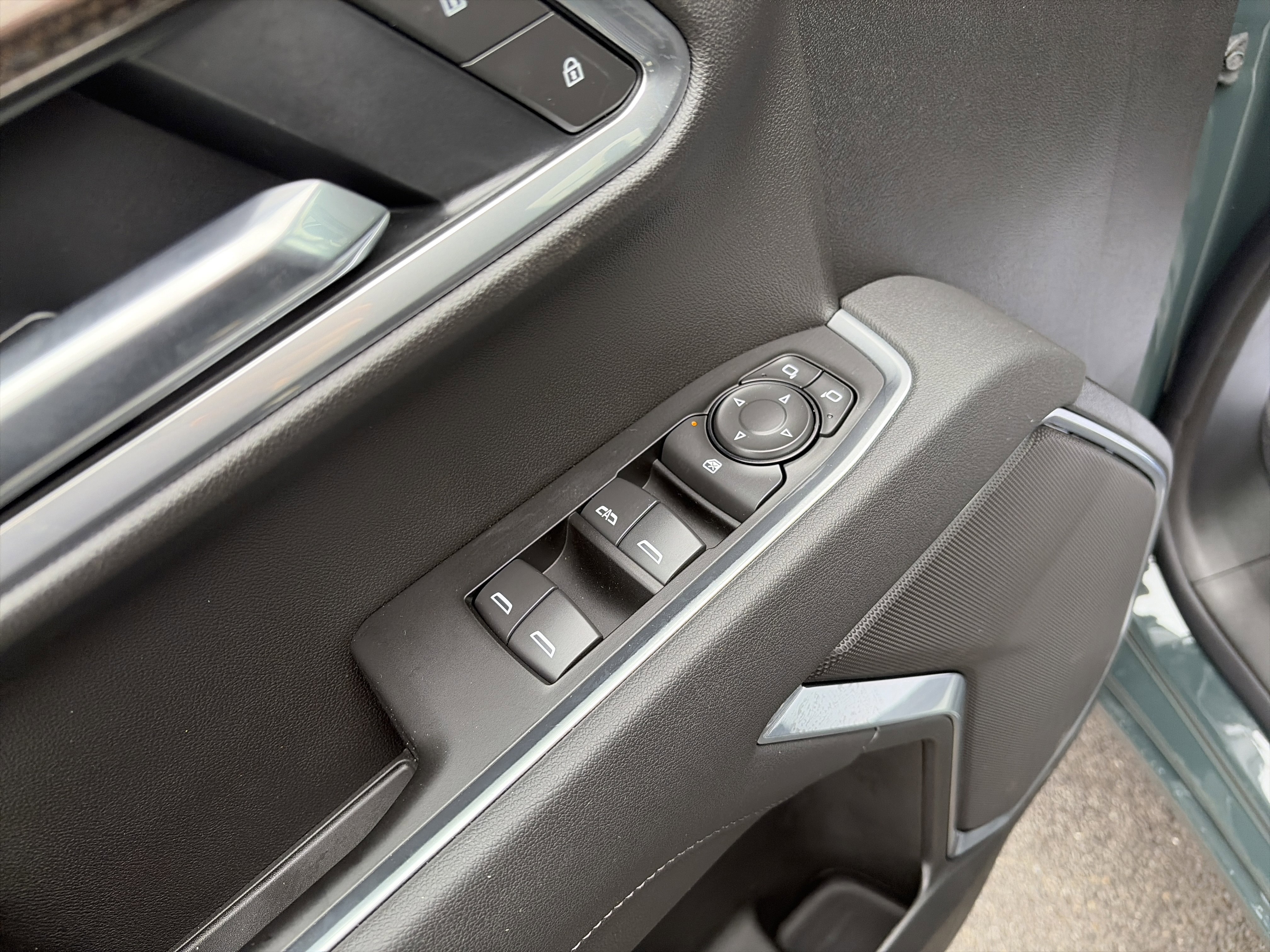 New 2026 Chevrolet Silverado 1500 LT image 16