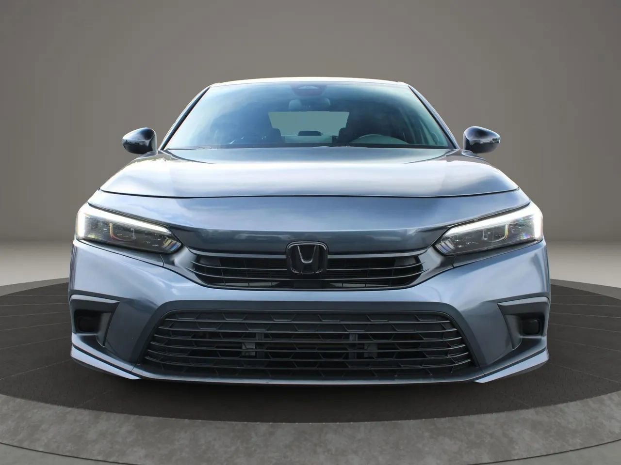 Used 2023 Honda Civic Sport image 2