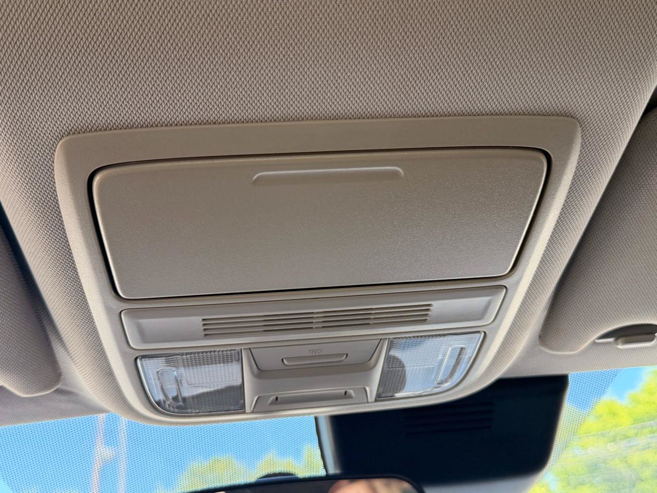 Used 2019 Honda Accord LX image 32