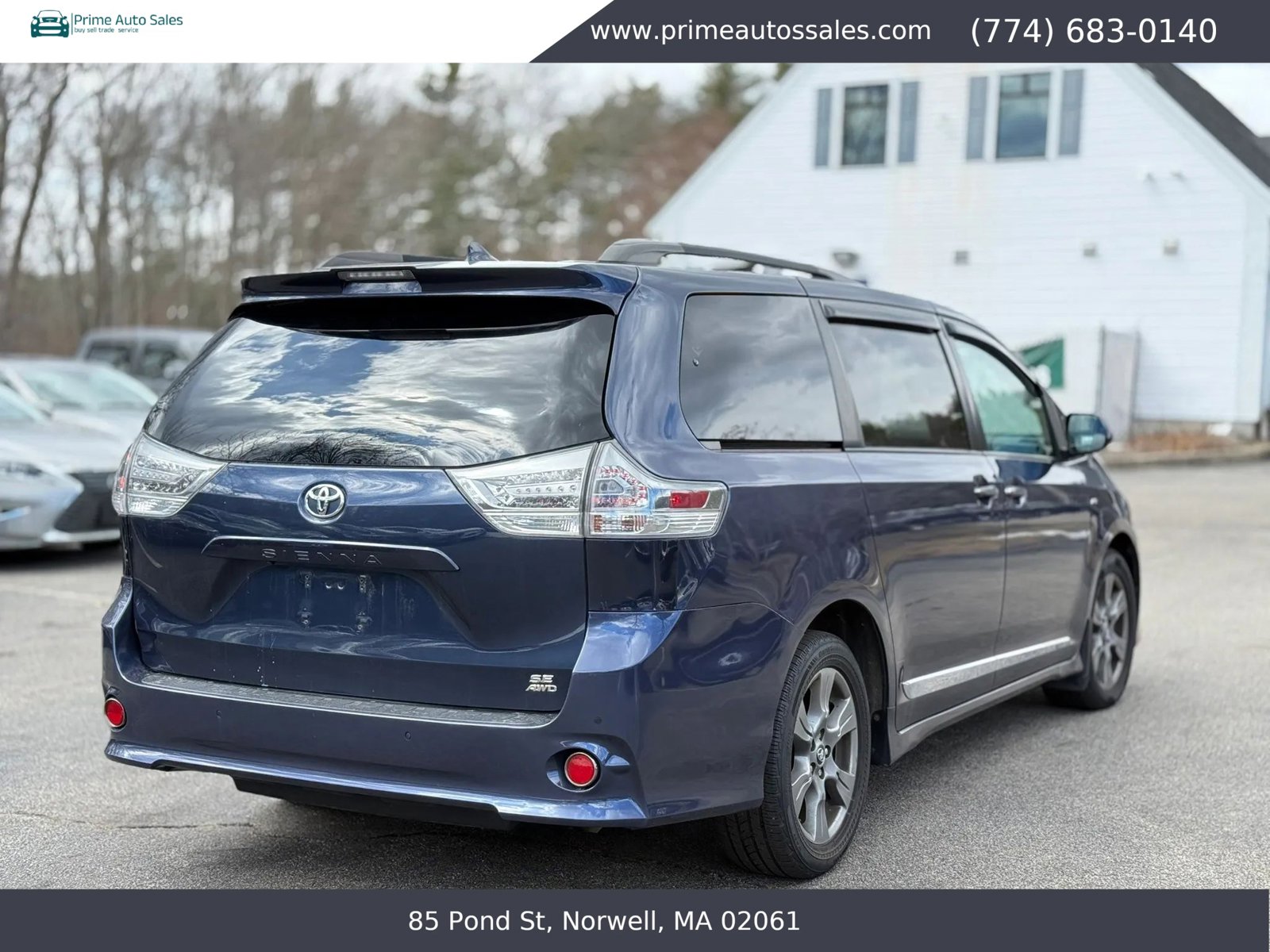 Used 2019 Toyota Sienna SE w/ SE Preferred Package AWD/4WD image 8