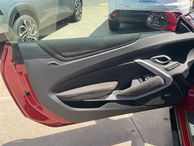 Used 2022 Chevrolet Camaro ZL1 RWD image 23