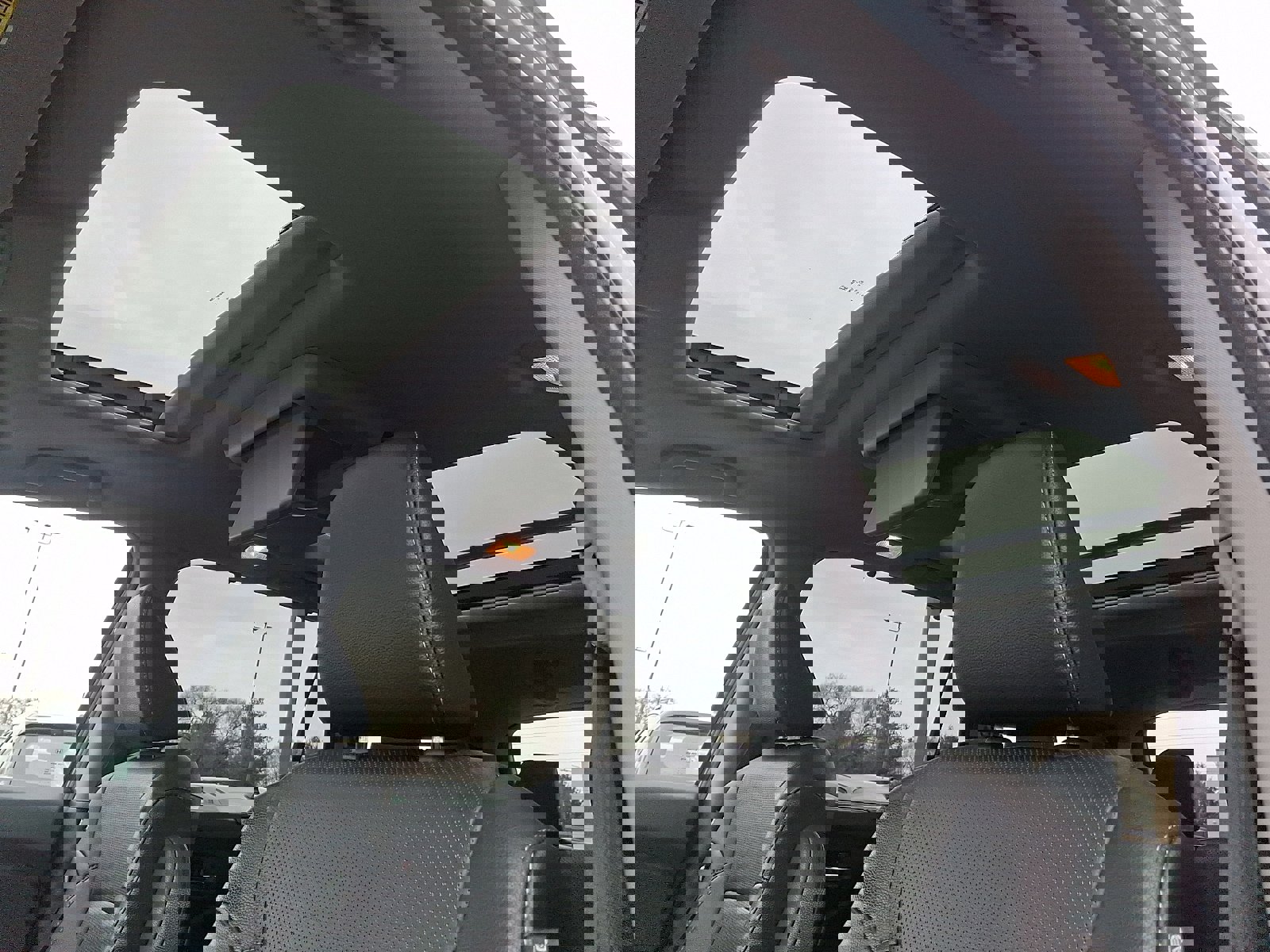 Used 2019 Honda Pilot Elite image 17