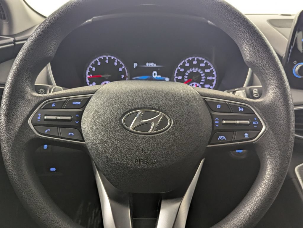 Certified 2022 Hyundai Santa Fe SEL w/ Cargo Package AWD/4WD image 18