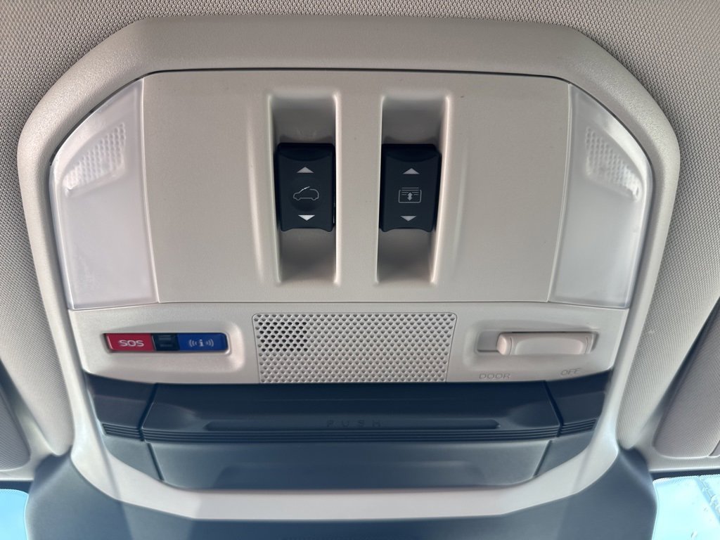 New 2025 Subaru Ascent Limited image 19