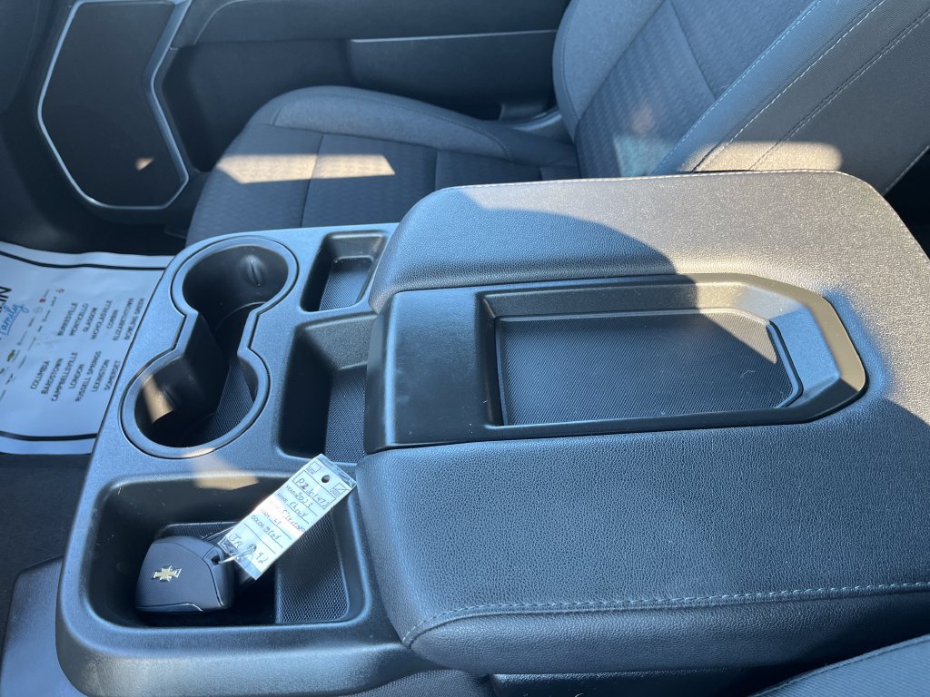 Used 2023 Chevrolet Silverado 1500 LT AWD/4WD image 22