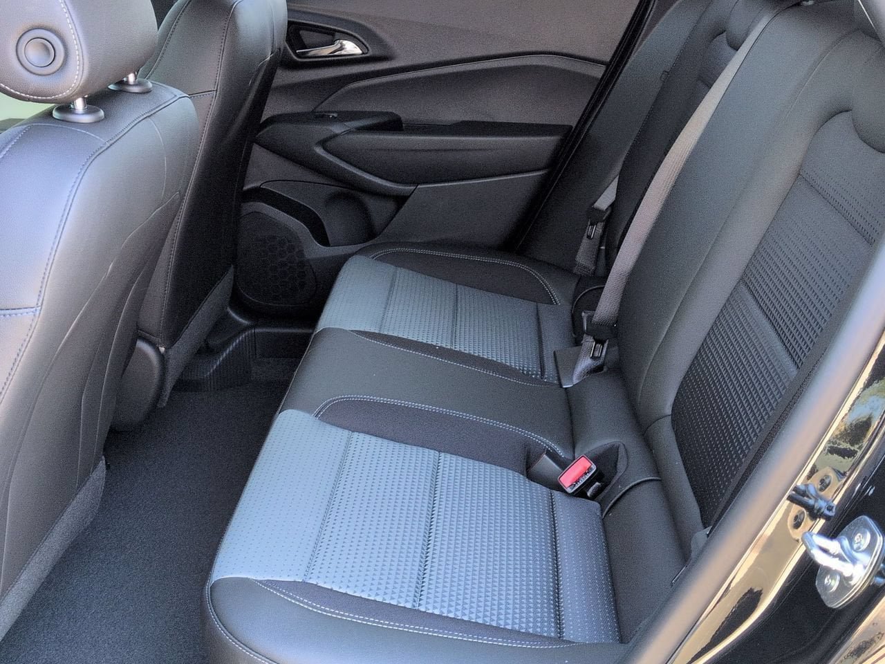 New 2026 Chevrolet Trax LT w/ Driver Confidence Package FWD image 23