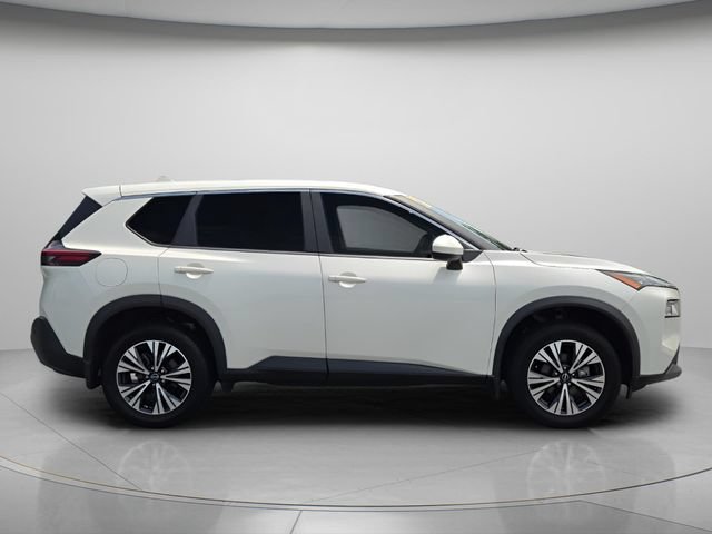 Used 2023 Nissan Rogue SV FWD image 9