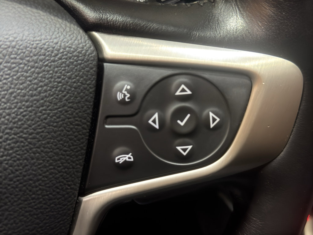 Used 2020 GMC Acadia Denali w/ GMC Pro Grade Package image 27