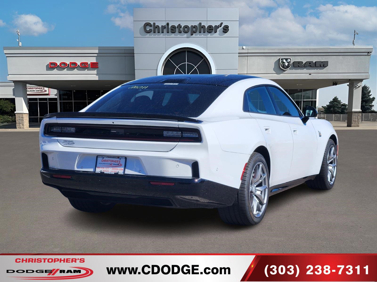 New 2026 Dodge Charger Daytona Scat Pack w/ Track Package image 3