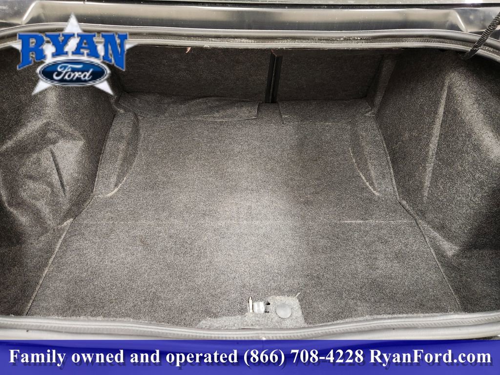 Used 2016 Dodge Challenger R/T Plus image 23