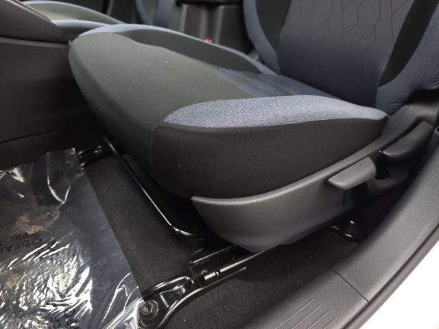 Used 2025 Nissan Versa SV w/ Trunk Package FWD image 28