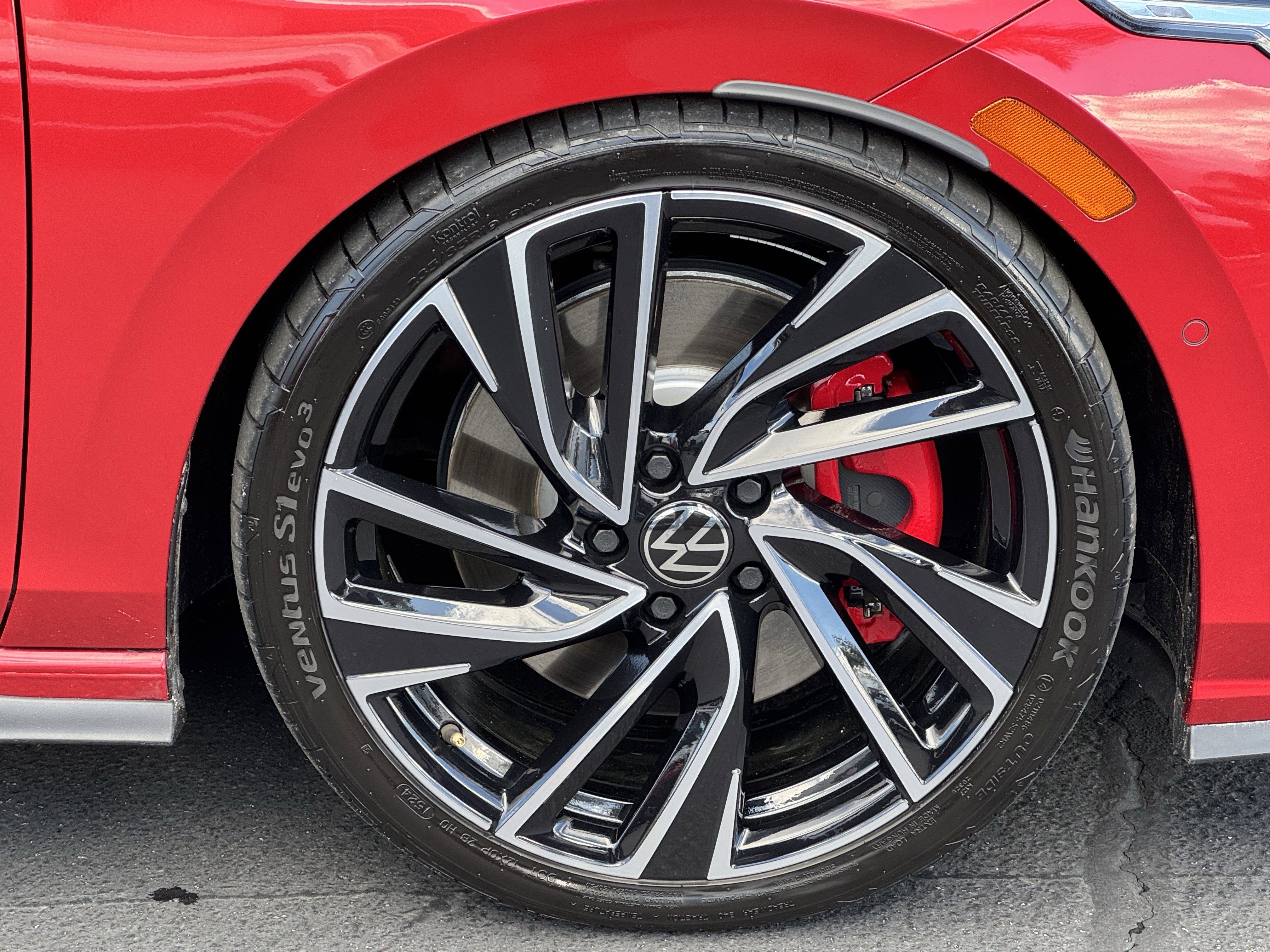 Used 2024 Volkswagen GTI Autobahn image 12