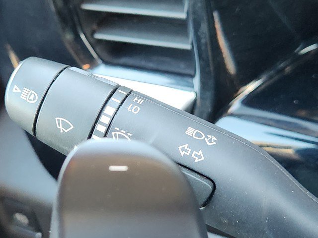 Used 2025 Chevrolet Silverado 1500 RST image 40