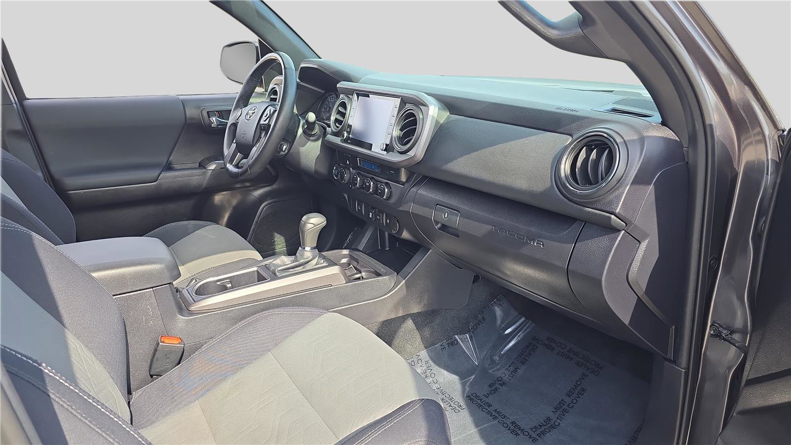 Used 2021 Toyota Tacoma TRD Off-Road AWD/4WD image 16