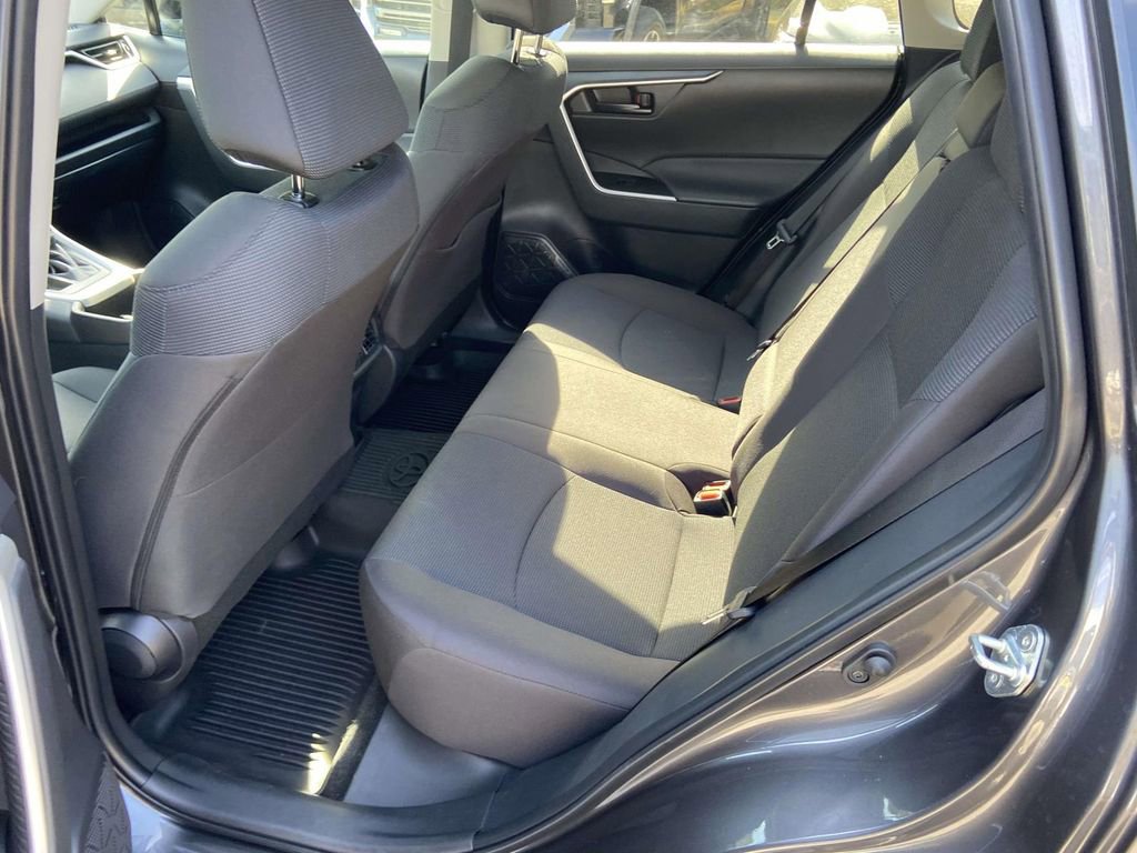 Used 2025 Toyota RAV4 LE image 18