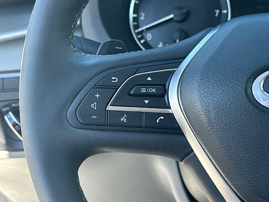 Certified 2023 INFINITI QX50 Luxe FWD image 21