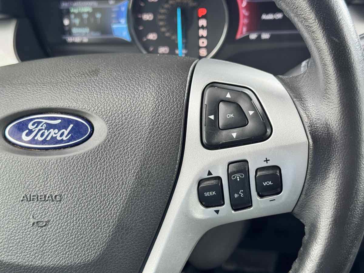 Used 2013 Ford Edge SEL AWD/4WD image 42