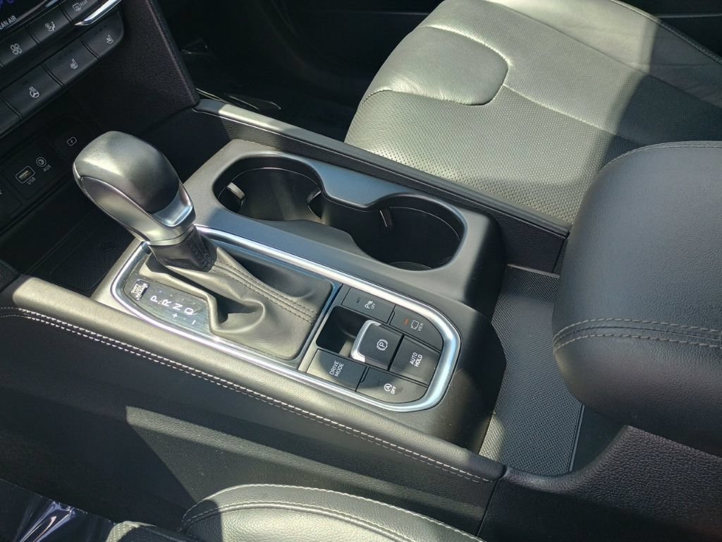 Used 2020 Hyundai Santa Fe Limited FWD image 33