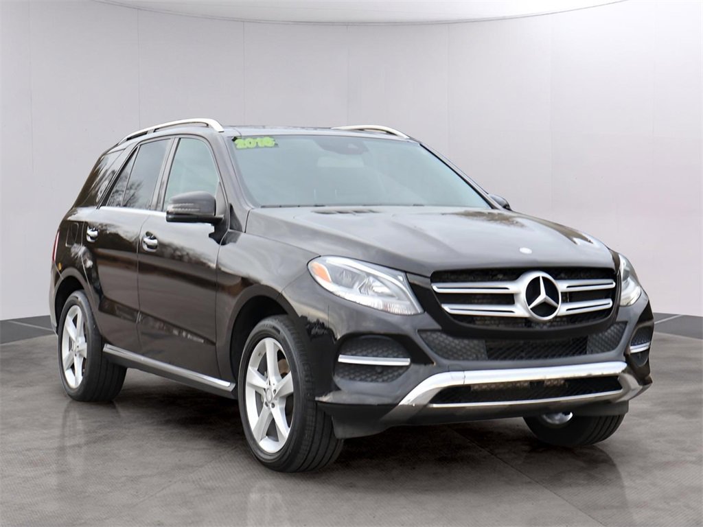Used 2016 Mercedes-Benz GLE 300d 4MATIC image 3