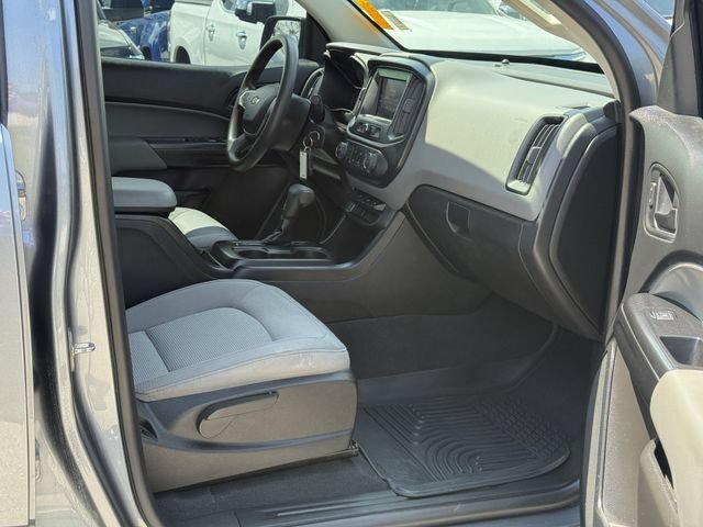 Used 2021 Chevrolet Colorado W/T w/ WT Convenience Package RWD image 16