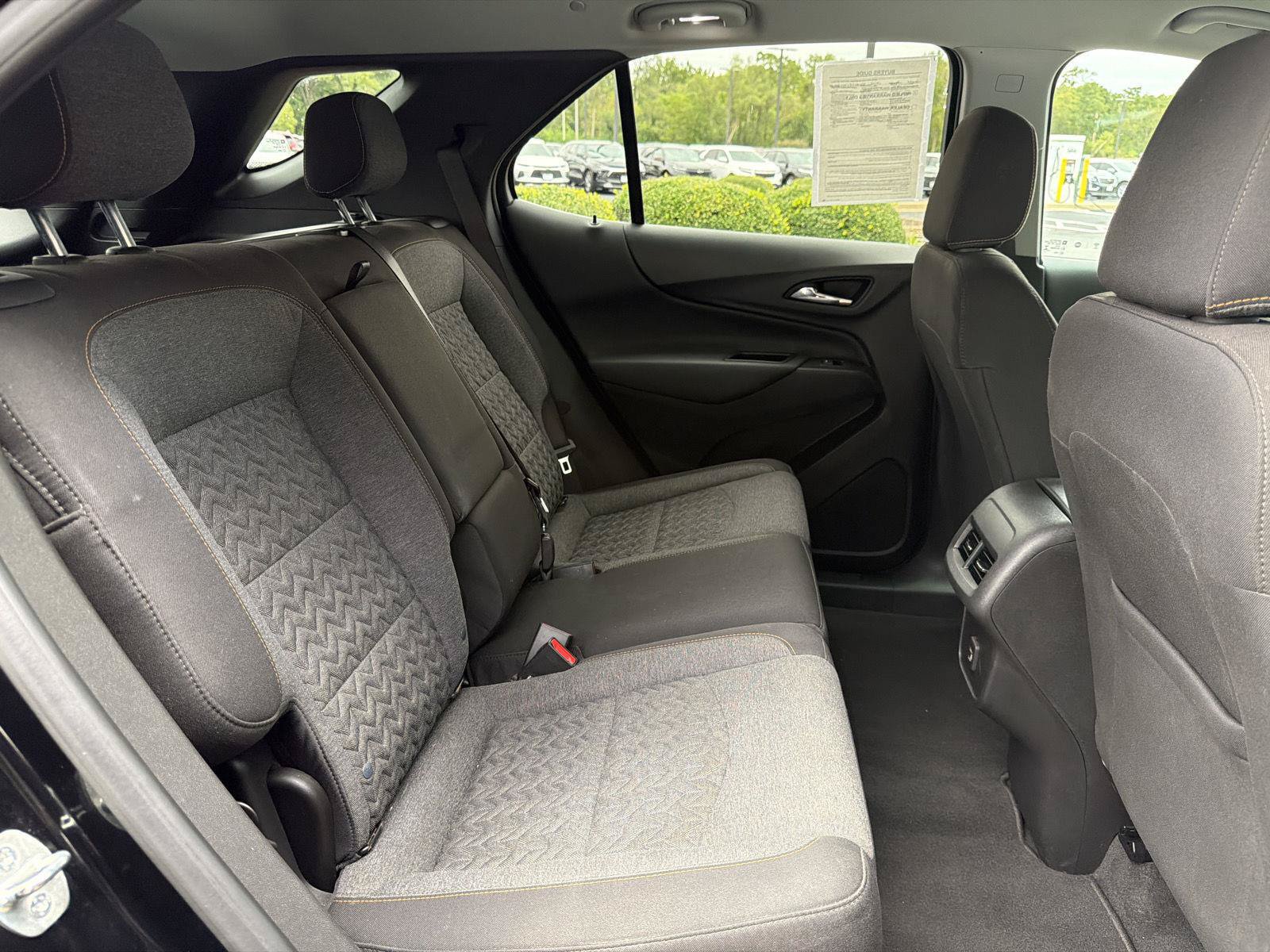 Used 2022 Chevrolet Equinox LT AWD/4WD image 36