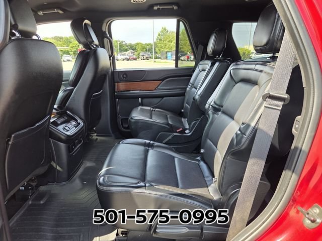 Used 2019 Lincoln Navigator Premiere AWD/4WD image 10