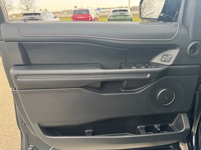 Certified 2024 Ford Expedition Limited image 10