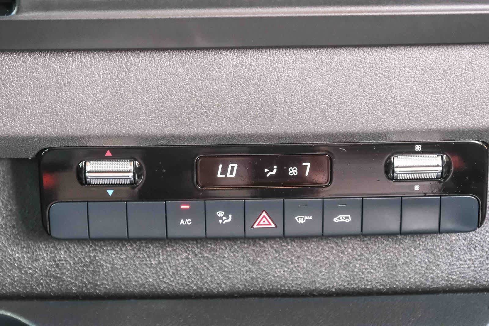 Used 2022 Mercedes-Benz Sprinter 2500 image 13
