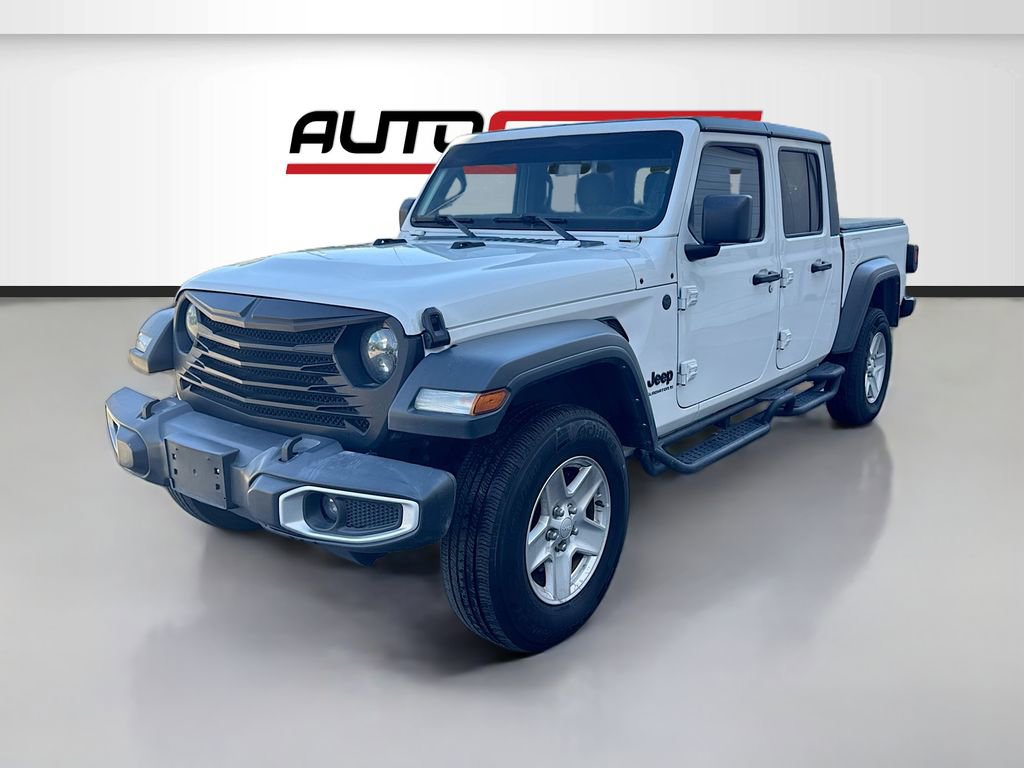 Used 2023 Jeep Gladiator Sport AWD/4WD image 3