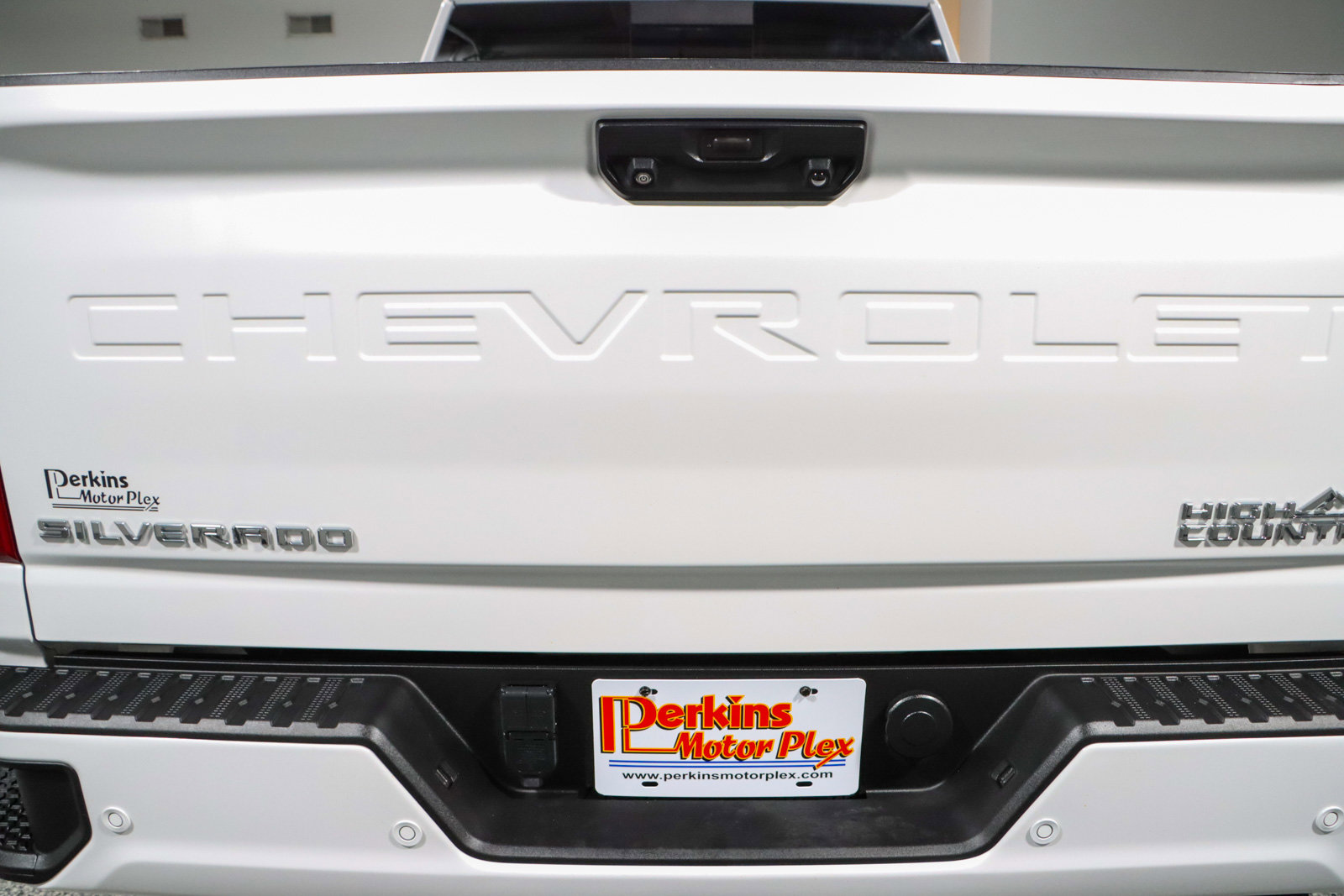 Used 2023 Chevrolet Silverado 2500 High Country image 8