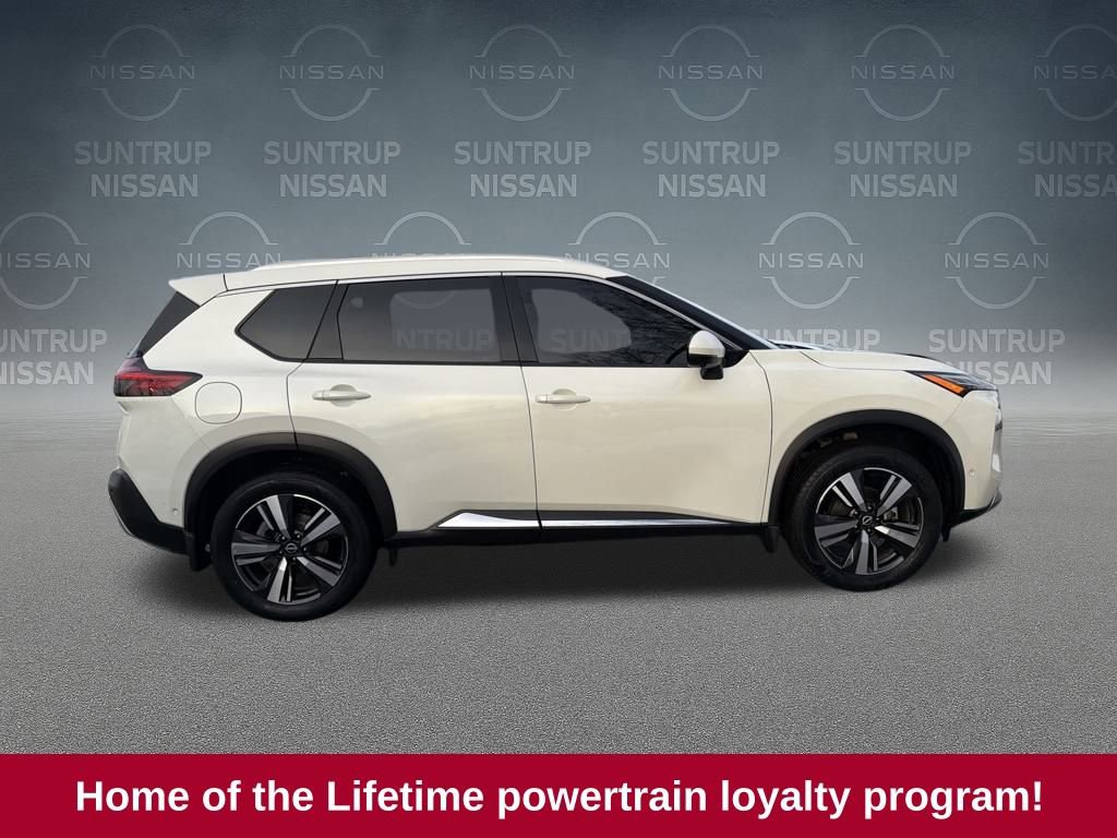 Used 2023 Nissan Rogue Platinum w/ Platinum Premium Package image 7