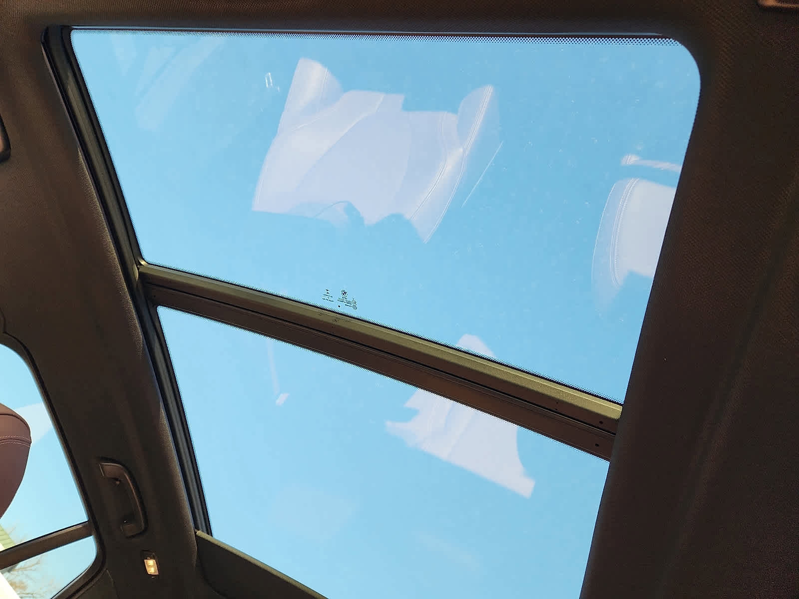 Used 2022 BMW X5 xDrive40i w/ Parking Assistance Package image 15