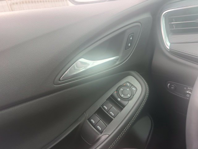 Used 2024 Buick Encore GX Preferred FWD image 13
