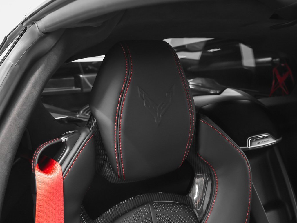 Used 2025 Chevrolet Corvette Z06 image 19