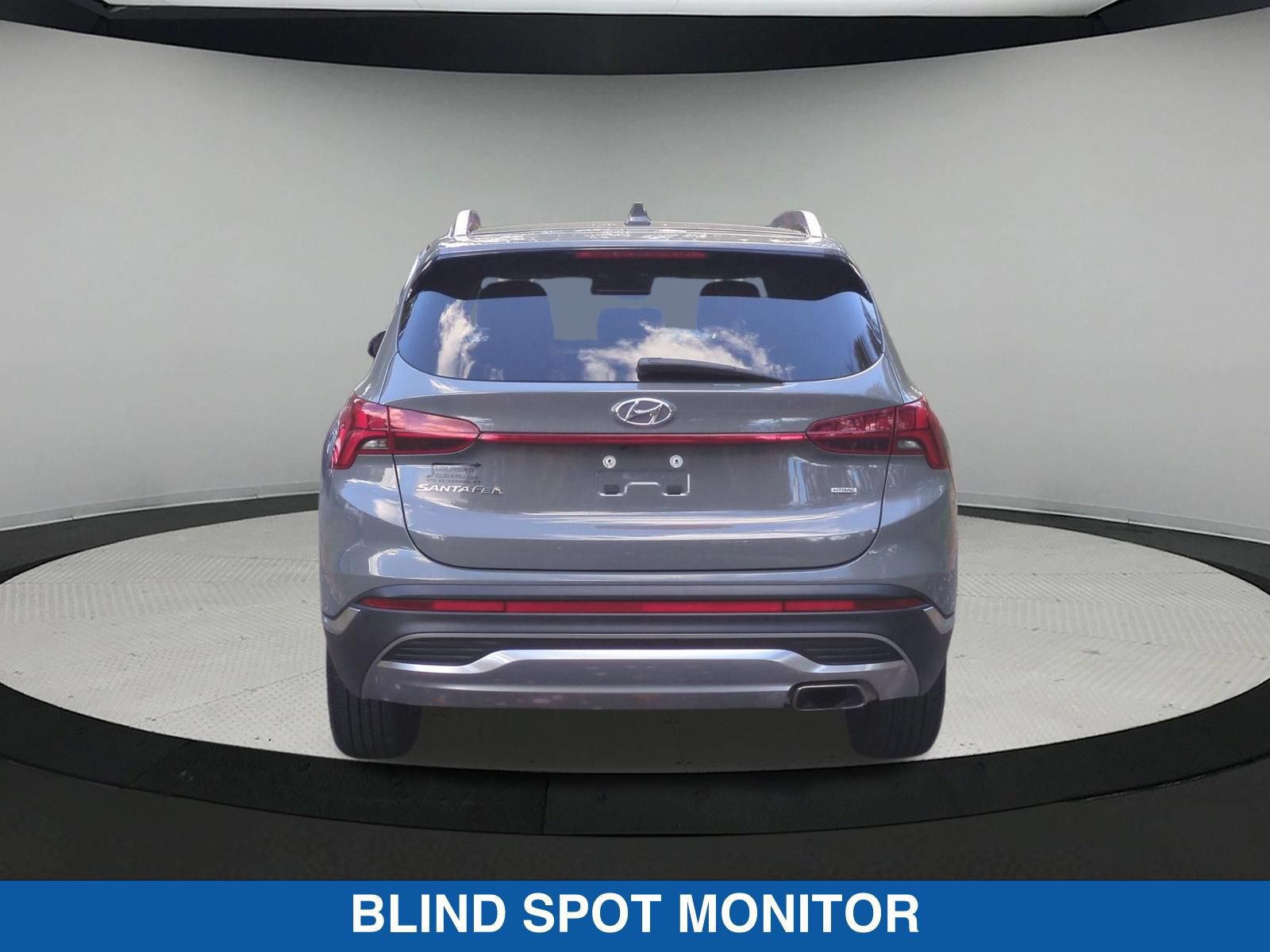 Used 2023 Hyundai Santa Fe SEL w/ Premium Package AWD/4WD image 5