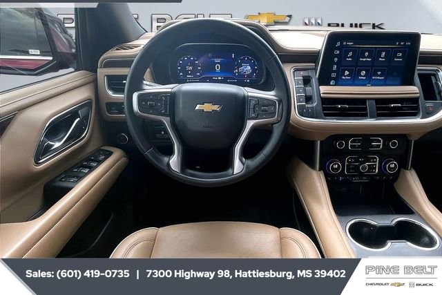 Used 2024 Chevrolet Suburban Premier w/ Premium Package image 5