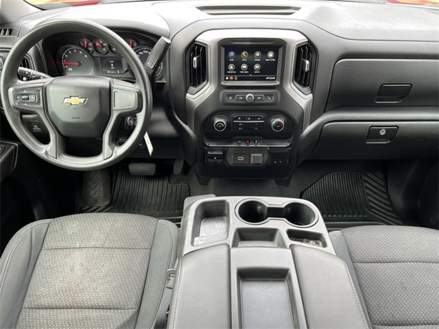 Used 2019 Chevrolet Silverado 1500 Custom image 3