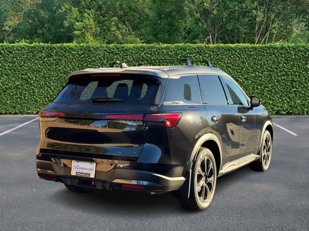 Used 2026 INFINITI QX60 Autograph w/ Dark Cargo Package image 3