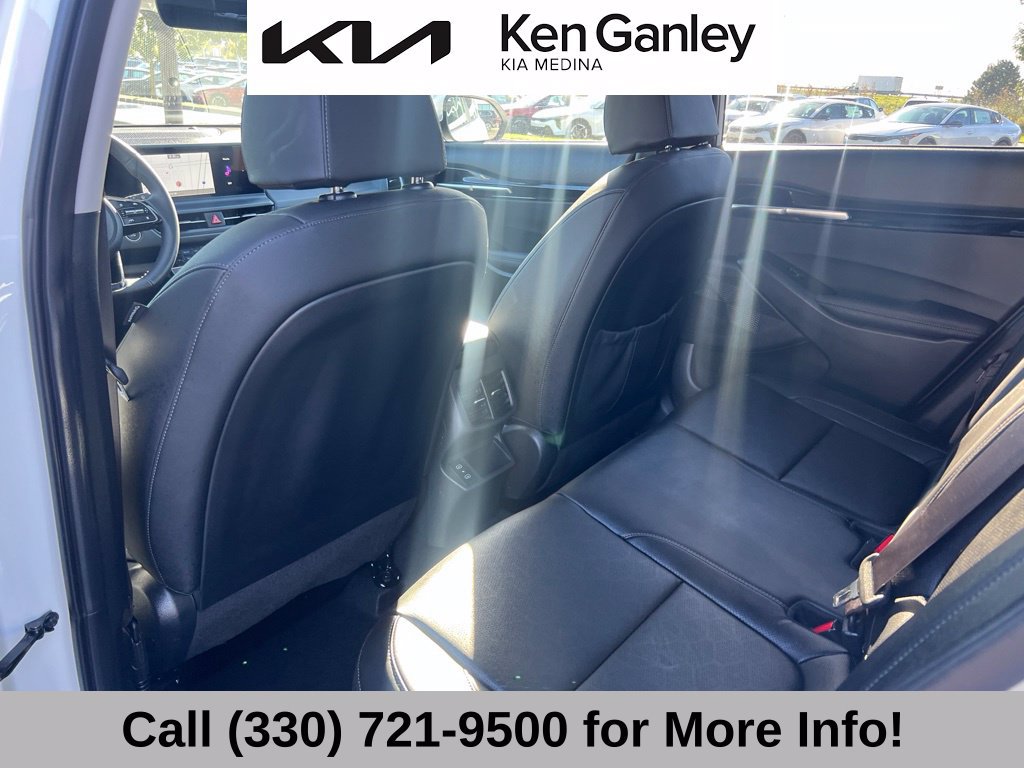 Certified 2026 Kia Seltos SX w/ SX Sunroof Package AWD/4WD image 48