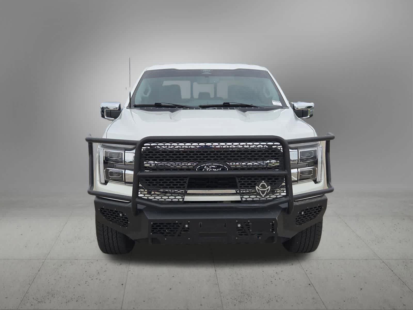 Used 2025 Ford F150 Lariat w/ Equipment Group 501A Mid AWD/4WD image 9