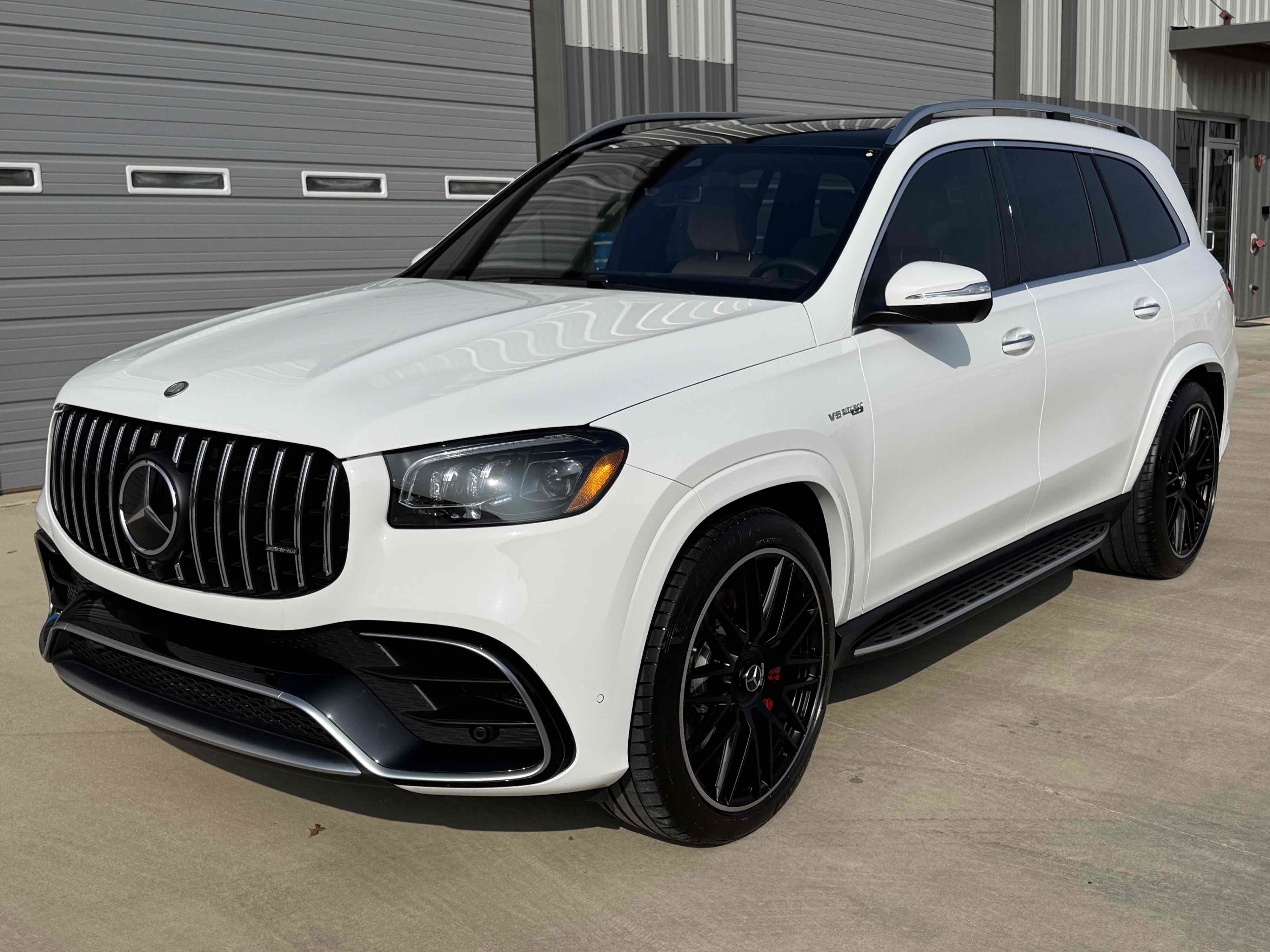 Used 2024 Mercedes-Benz GLS 63 AMG 4MATIC image 5